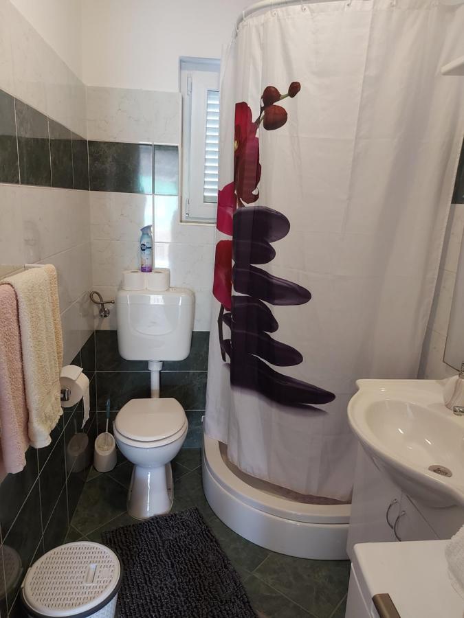 Apartment Valeria Lopar Εξωτερικό φωτογραφία